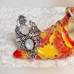 Sterling Silver and MOONSTONE Gemstone ORNATE Ring